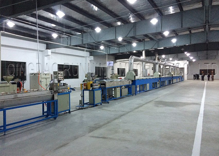 3 Layers Rubber Extrusion Line , Rubber Vulcanization Equipment For